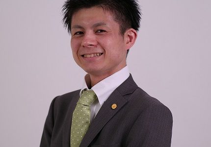 相手のメリットになることを先に提供することで、紹介案件を獲得ー谷内田真也行政書士の成功事例